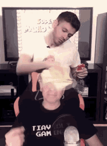tiavioli-tiavioli-gaming.gif