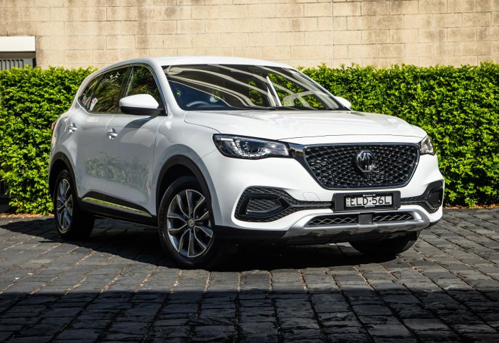 2021-MG-HS-Core-MG-HS-Excite-1-1.jpg
